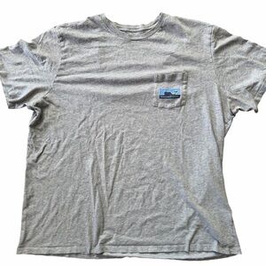 Vineyard Vines Men’s Graphic Tee XXL - flaws